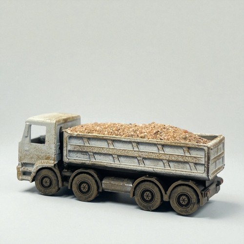 Painted weathered n scale - painted, &
