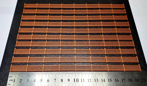 Gauge fences pieces - 10, scale